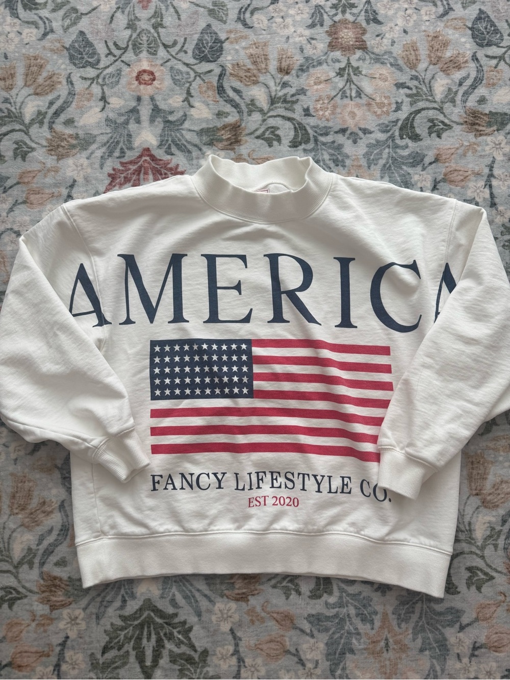 Womenโs Shop fancy mockneck